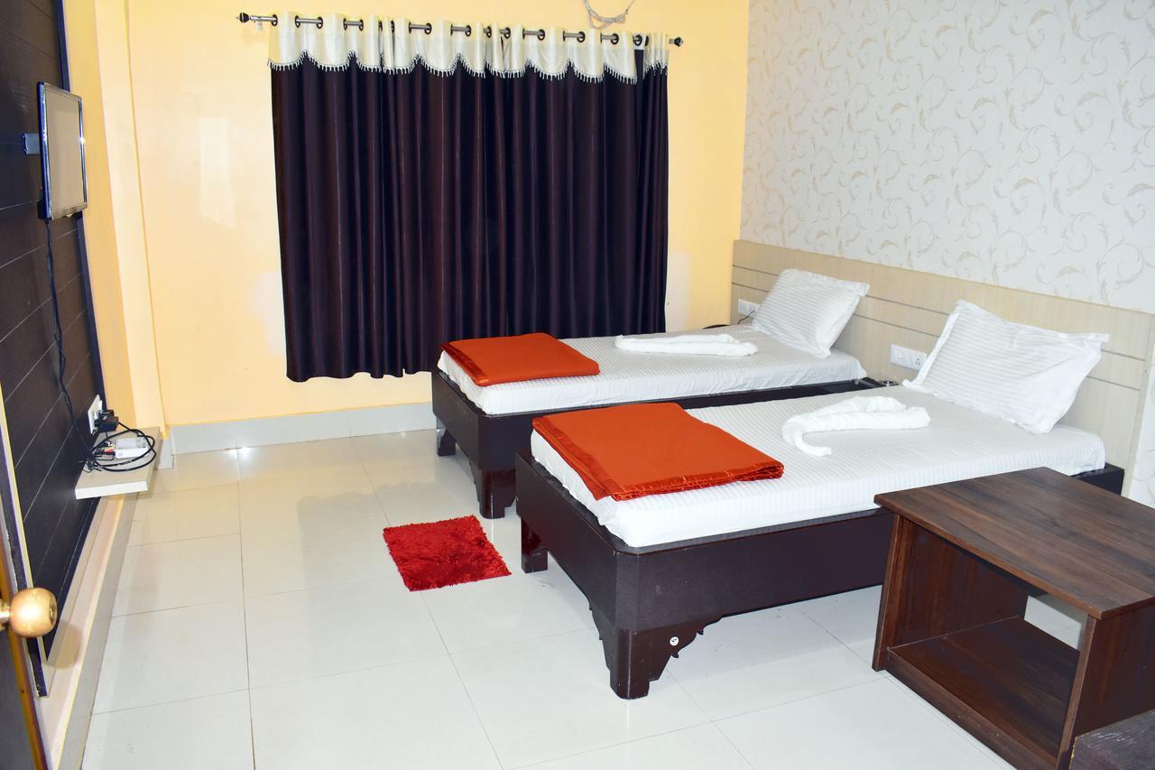 Hotel Triveni Balangir Exteriér fotografie