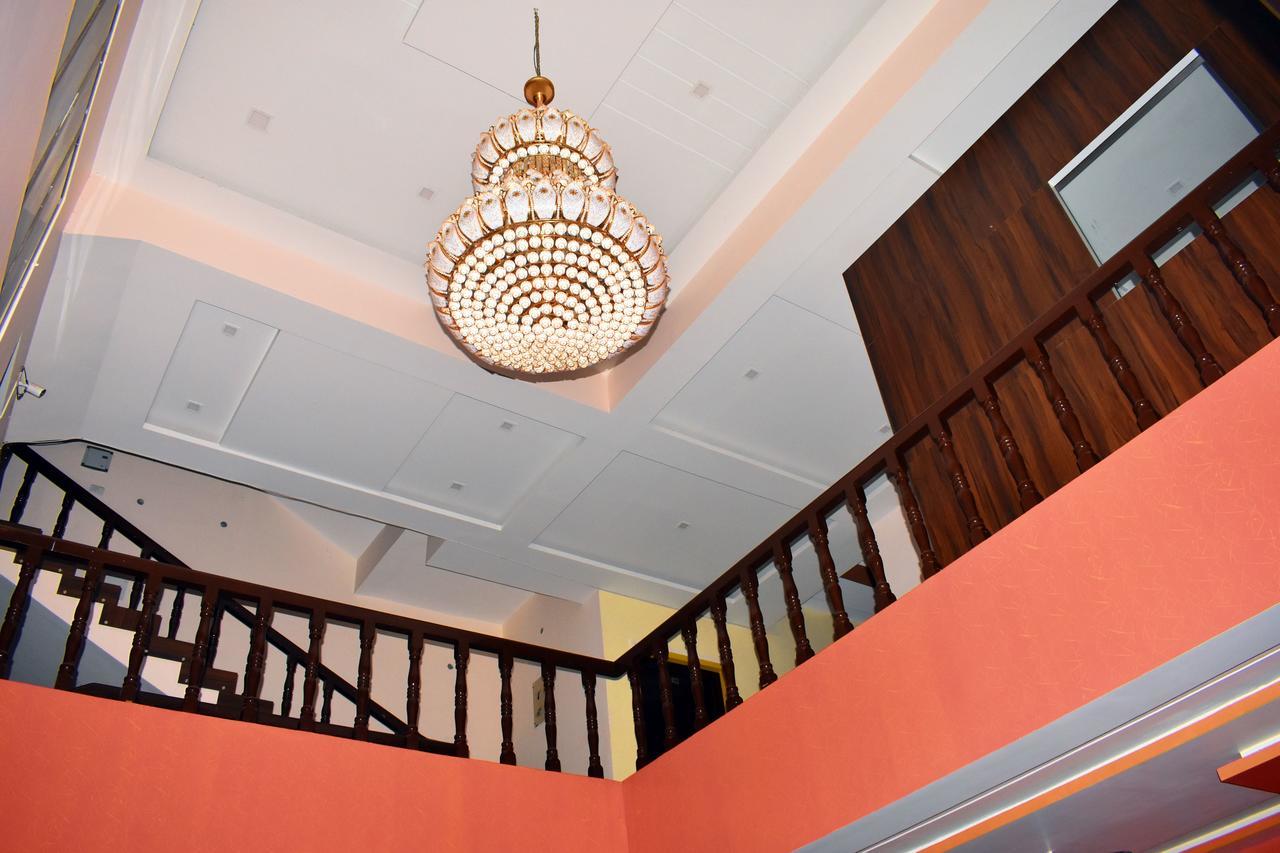 Hotel Triveni Balangir Exteriér fotografie